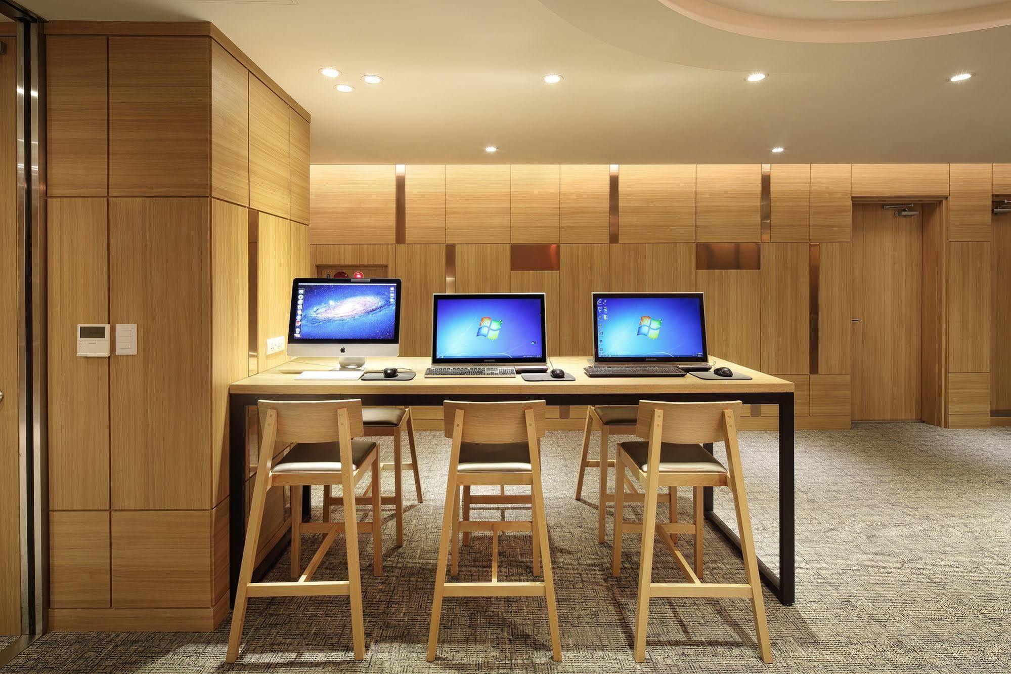 Staz Hotel Myeongdong 1 Сеул Екстериор снимка